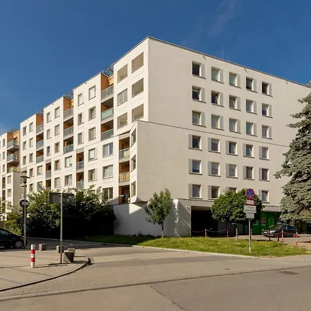 Bajeczna By Renters Hotel *